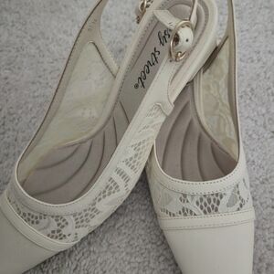 Easy Street Cream Lace Slingback Heels